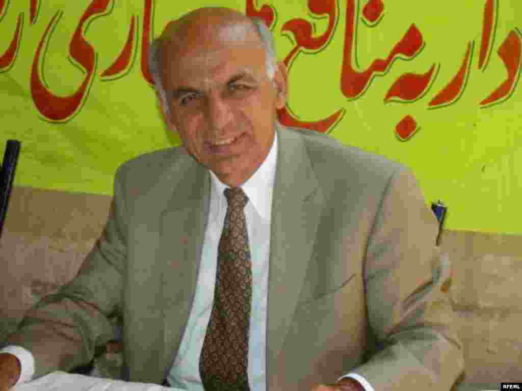 د ولسمشرۍ د څوکۍ کاندید اشرف غني احمدزی کابل کې خپلو پلویانو ته وینا کوي