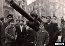 Будапешт. Фото зроблене під час Угорської революції в період між 23 жовтня і 4 листопада 1956 року