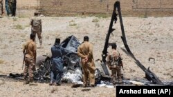 آرشیف، عکس از سقوط یک هلیکوپتر نظامی پاکستان در کویته