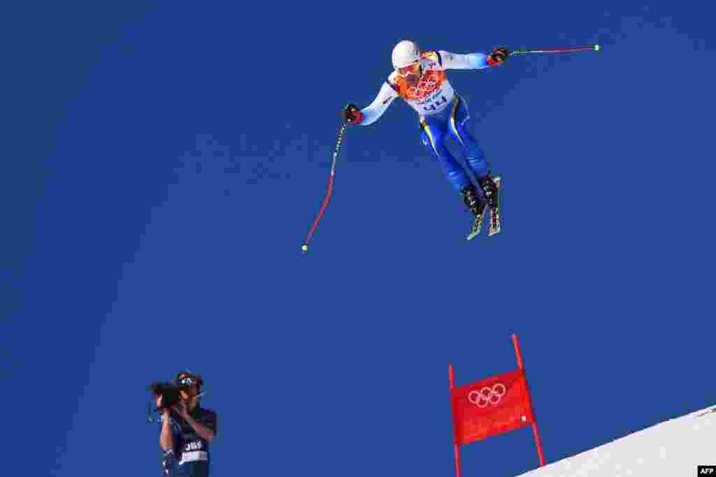 Bosnia&#39;s Igor Laikert competes in the downhill portion of the men&#39;s alpine skiing super combined. (AFP/Fabrice Coffrini)