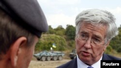 Sekretari britanik i Mbrojtjes, Michael Fallon.