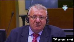 Serb war crimes suspect Vojislav Seselj in court at The Hague