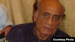 Pakistani Singer Mehdi Hassan