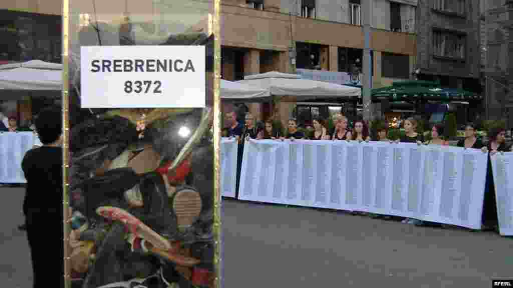 Belgrade&#39;s Women in Black, a feminist peace group, organized a march in the Serbian capital on July 10 to remember the Srebrenica victims.