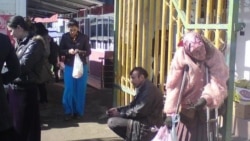 Diňle: Hökümet dilegçilik problemasyny agzamaýar, polisiýa hor adamlary urýar