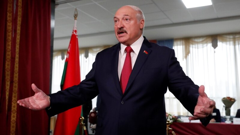 Lukaşenka nobatdaky prezident saýlawlarynda ýene bir möhlet bilen saýlanmaga synanyşjakdygyny tassyklady