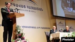 Armenia - Gagik Tsarukian speaks at a congress of his Prosperous Armenia Party, 12Feb2011.