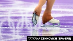 Згідно із заявою, російським та білоруським спортсменам дозволили брати участь як в індивідуальних, так і в командних змаганнях