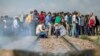 صدها کارگر هپکو برای دومین روز خط آهن اراک را مسدود کردند
