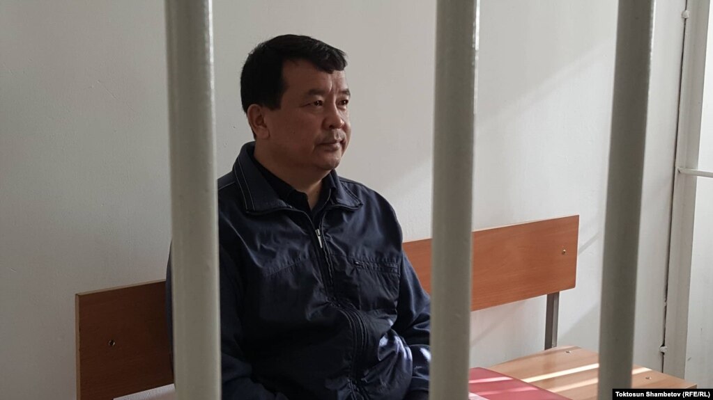 Мушовири пешини президенти Қирғизистон 7 сол зиндонӣ шуд