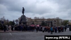 Митинг на лощади Нахимова в Севастополе, 15 апреля 2016 года