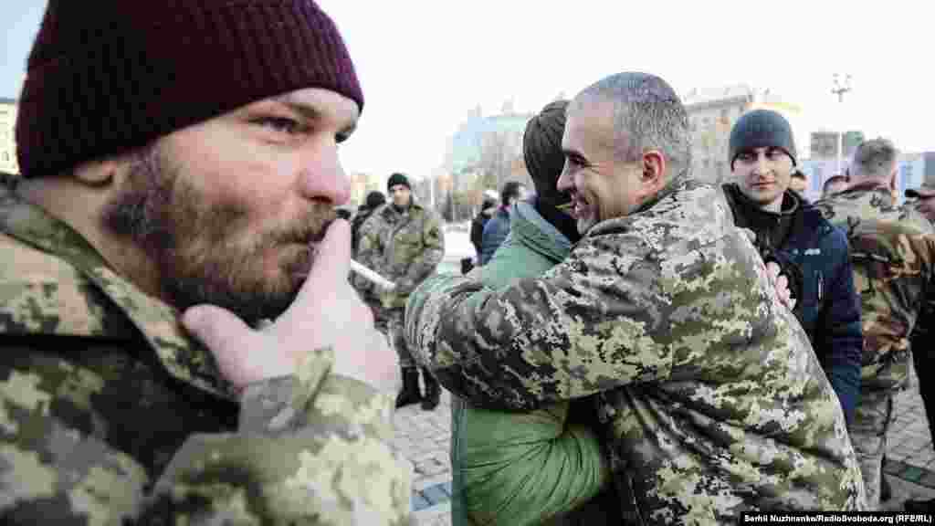 Зустріч ветеранів перед маршем на честь захисників Дебальцевського плацдарму, Київ, 17 лютого 2019 року ПЕРЕГЛЯНЬТЕ ФОТОРЕПОРТАЖ