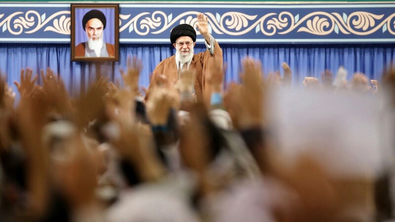 تکذیب دوباره «دستور» مستقیم خامنه‌ای برای سرکوب اعتراضات آبان