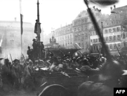 Парад победы войск западных союзников. Страсбург, 1 декабря 1918. В Германии в эти месяцы царили прямо противоположные настроения