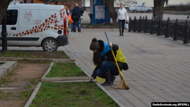 На акції «За чистий Крим», Сімферополь, 8 березня 2014 року