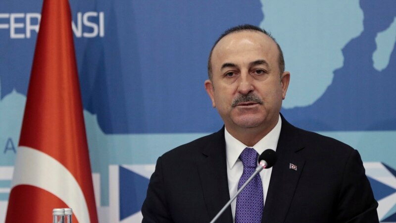 Анкара не признает аннексию Крыма и намерена защищать крымских татар – глава МИД Турции