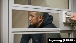 Олександр Саттаров, обвинувачений в участі в «самообороні Криму», Голосіївський суд Києва, 5 листопада 2018 року