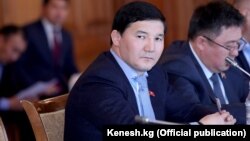 Дамирбек Асылбекуулу, Қазақстанда ұсталған Қырғызстан депутаты.