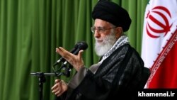 آیت الله علی خامنه‌یی رهبر مذهبی ایران