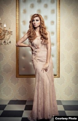 Model we aktrisa Aýsel Baýramowa.