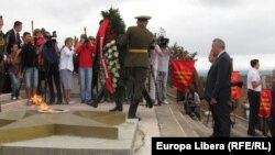 У вечного огня на Кицканском плацдарме, спецпредставитель Дмитрий Рогозин и министр культуры РФ Владимир Мединский