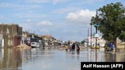 تصویر آرشیف: سرازیر شدن سیلاب در شهر کراچی پاکستان 