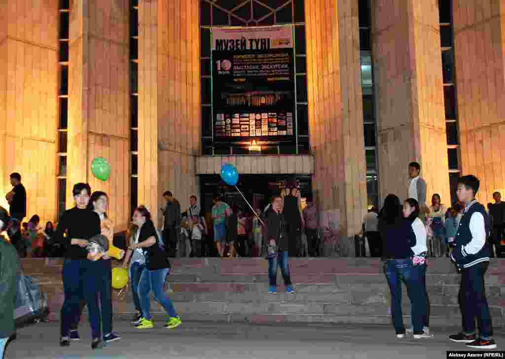 Нынешняя &laquo;Ночь в музее&raquo; в ЦГМ была юбилейной (десятой). Впервые ее провели в 2006 году. ЦГМ стал пионером в Казахстане в проведении этой международной акции.