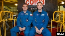 Алексей Овчинин и Ник Хейг – экипаж несостоявшейся 57-й экспедиции на МКС, Казахстан, 26 сентября 2018 года