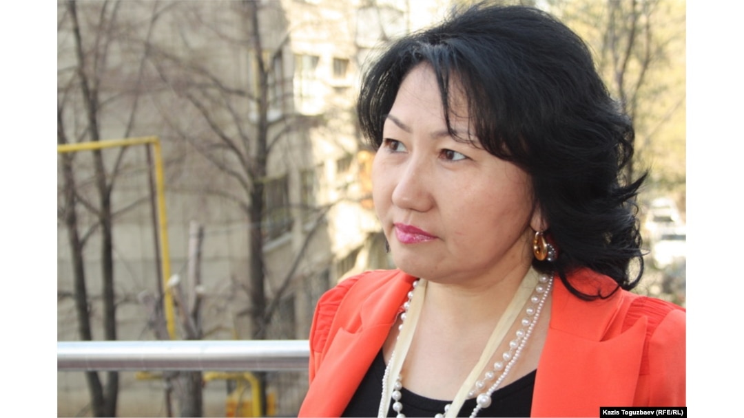 Порнодағы жас қыздар