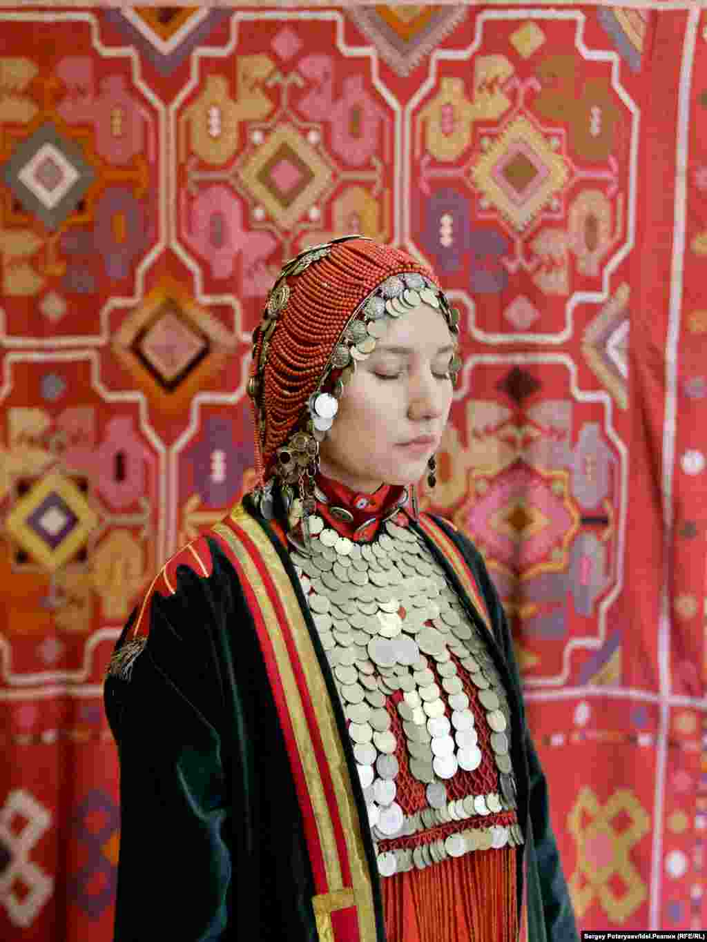 Rozaliya 30 years old, specialist at a community center "Previously the role of a woman was in the background, but in reality everything was vice versa. I don't want to be a shadow of my husband, I want to keep the balance. I want to develop my own children even more and to teach them freedom."