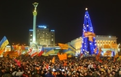 Прихильники Віктора Ющенка на Майдані незалежності в Києві, 26 грудня 2004 року