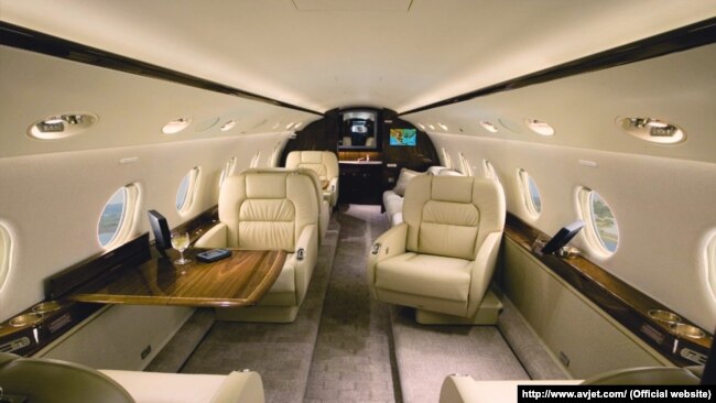 Салон літака Gulfstream G-200