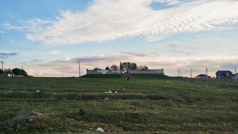 Мемориал погибшим английским воинам в Крымской войне | Крымское фото дня