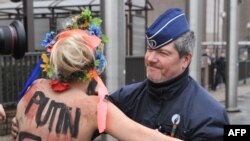 FEMEN у Брюсселі