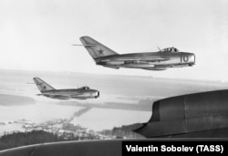 Советские реактивные истребители МиГ-15