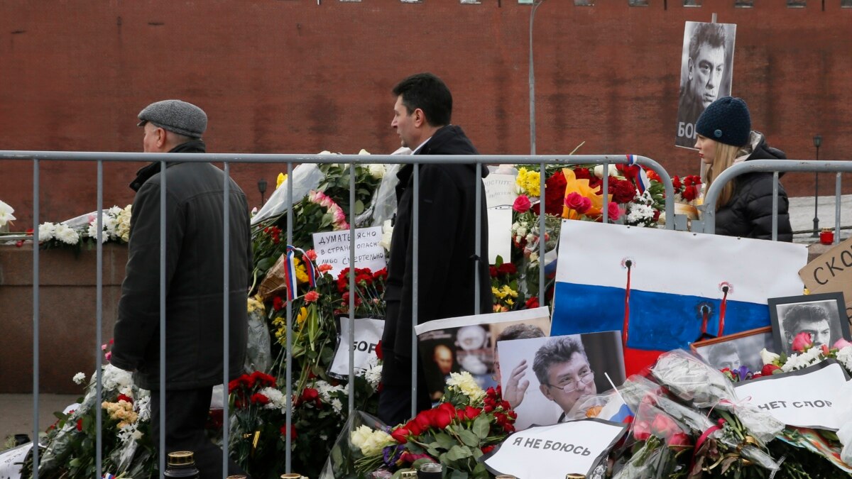 Борис Немцов Похороненные на Троекуровском кладбище