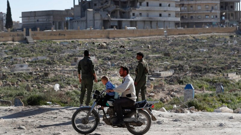 Сириската војска го презеде курдскиот град Манбиџ