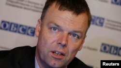 Alexander Hug, the deputy chief of the Special Monitoring Mission of the OSCE to Ukraine (file photo)