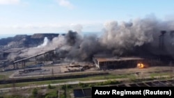 Обстріляний завод «Азовсталь» в Маріуполі, де перебували українські бійці, 5 травня 2022 року