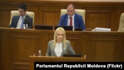 Deputata Marina Tauber (Partdul SOR) în Parlament, 12 iulie 2019