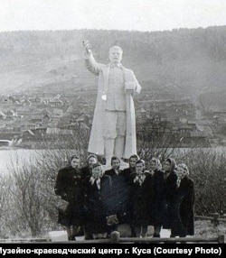 Памятник Сталину в Кусе