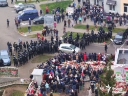 Протест проти режиму Олександра Лукашенка і в пам’ять про 31-річного вбитого протестувальника Романа Бондаренка. Мінськ, 15 листопада 2020 року