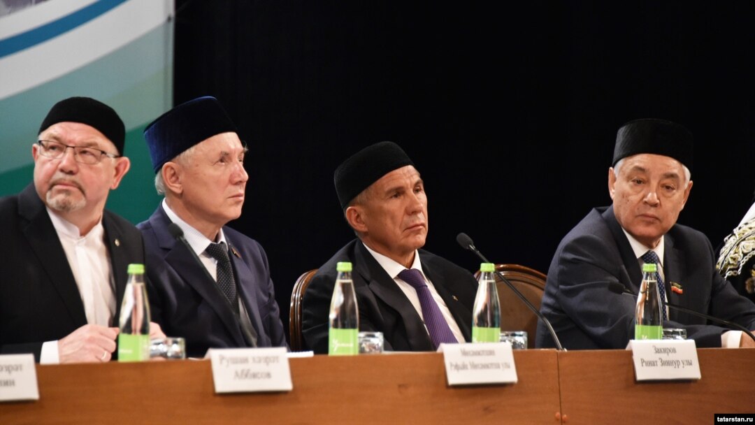 Сулдан: Рәфыйк Мөхәммәтшин, Ринат Закиров, Рөстәм Миңнеханов, Фәрит Мөхәммәтшин