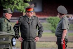 Андрэй Раўкоў падчас рэпетыцыі параду на Дзень Незалежнасьці Рэспублікі Беларусь, ліпень 2020