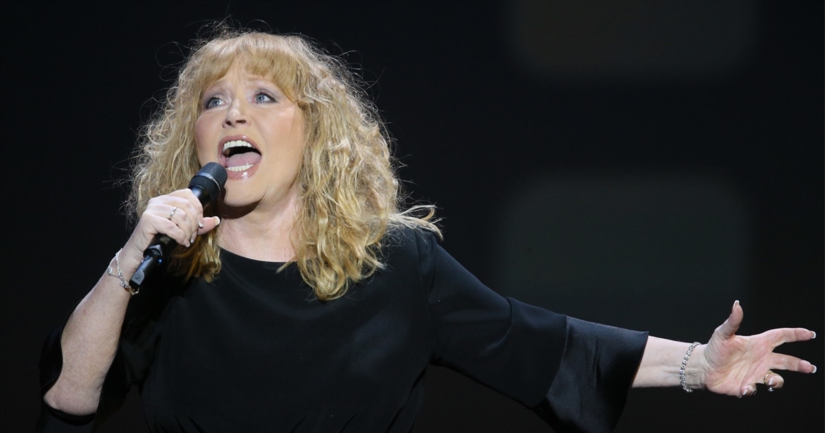 Арлекино е повече от песен. Тя е белег на времето