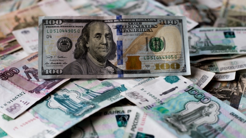 «Ущерб» Крыму в долларах: кто готовит материковой Украине «счет» за полуостров