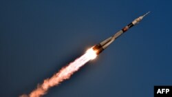 Ракета «Союз TMA-19M» после старта с космодрома Байконур. 15 декабря 2015 года.