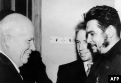 Никита Хрущев и Че Гевара, 1962 год