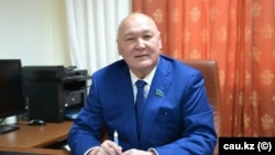 Жуматай Алиев. Фото с сайта cau.kz.

