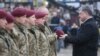 Десантники на урочистій церемонії в Києві змінили уніформу